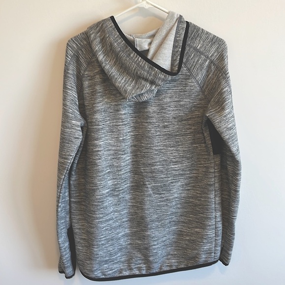 COPY - Victoria’s Secret PINK hoodie - Picture 3 of 3